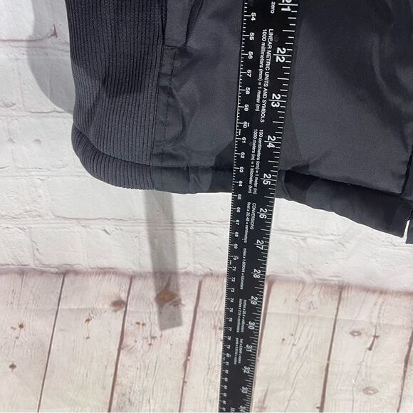 GAP Navy Blue puffer down/nylon - Picture 5 of 5